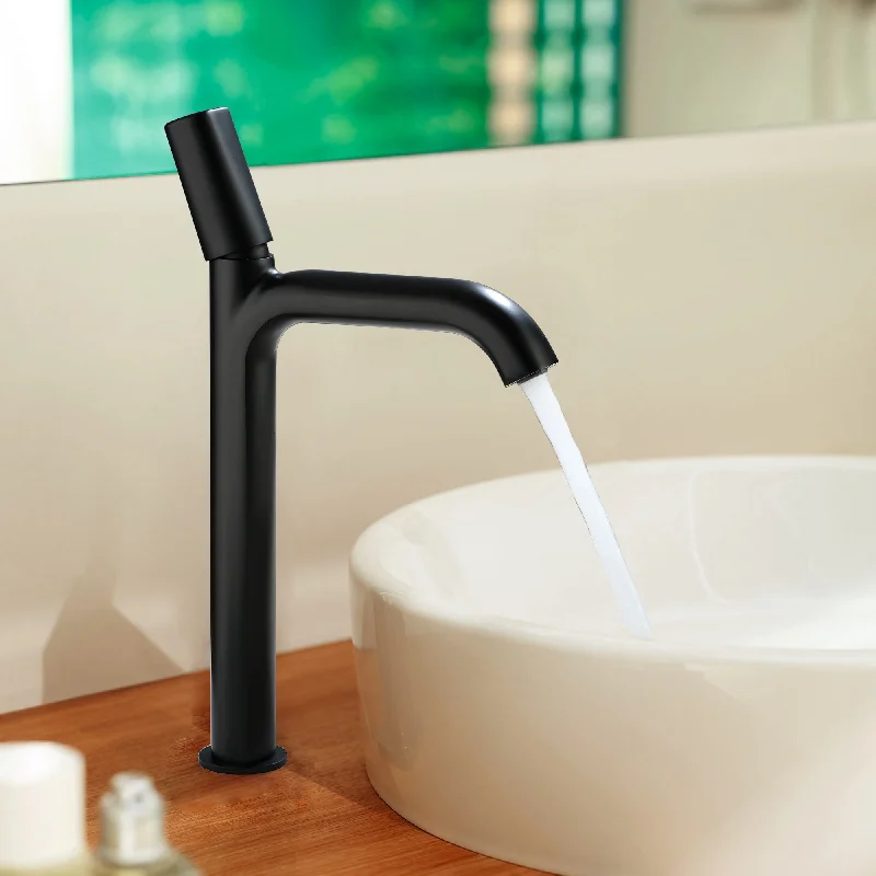 Single Handle Single Hole Bathroom Sink Faucet